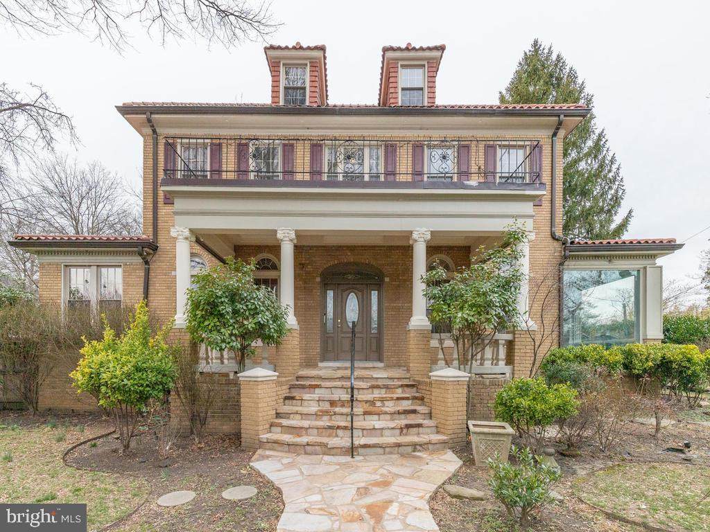 6320 Baltimore Avenue - Photo 1