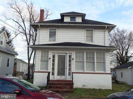 6 Russell Avenue - Photo 1