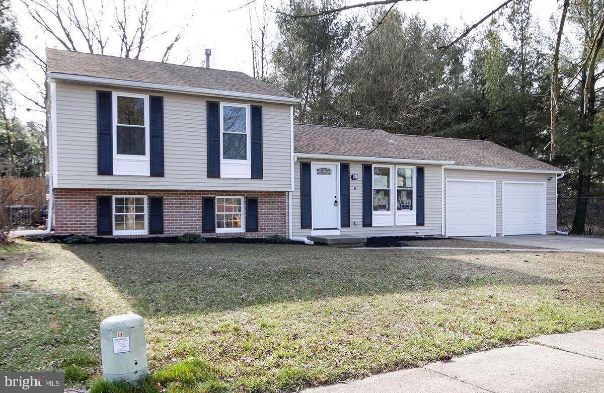8 Drexel Gate Drive - Photo 1