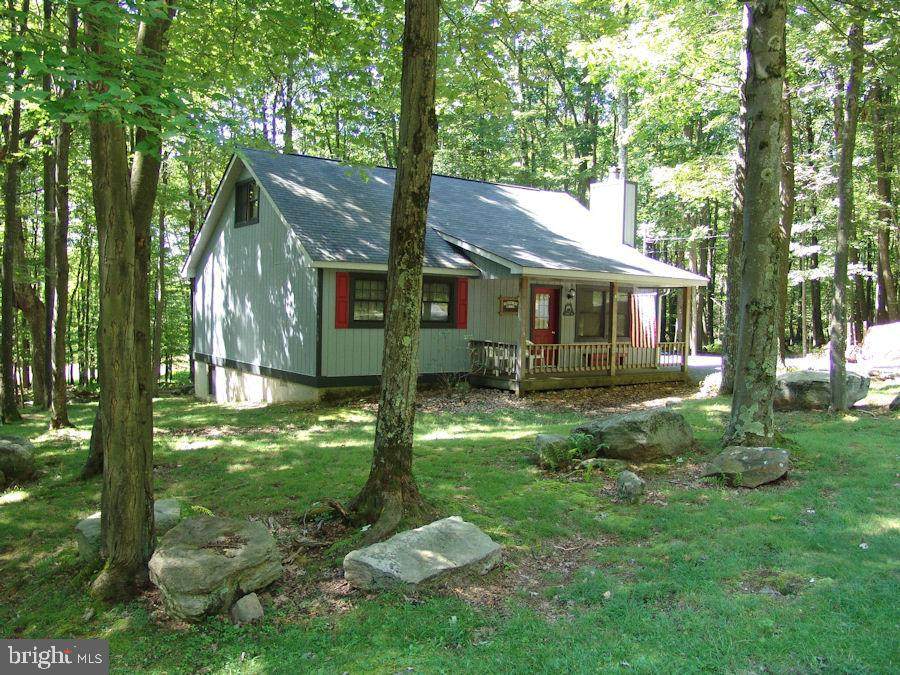 132 Columbine Circle - Photo 1