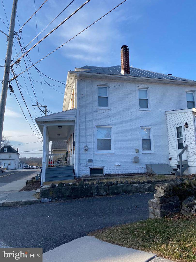 29 4TH Street - Photo 1