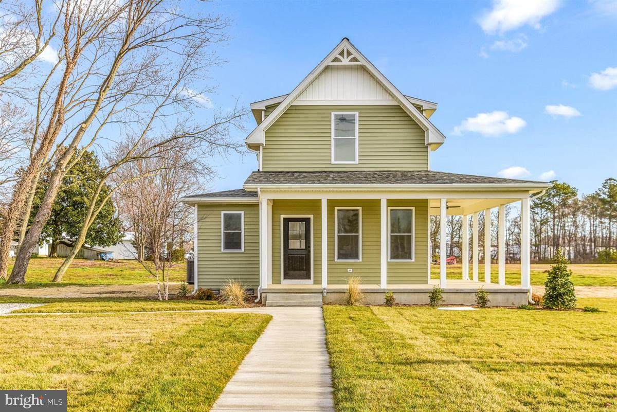 223 Graham Avenue - Photo 1