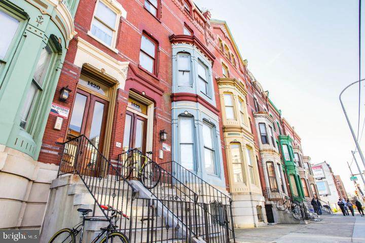 1424 Girard Avenue - Photo 1