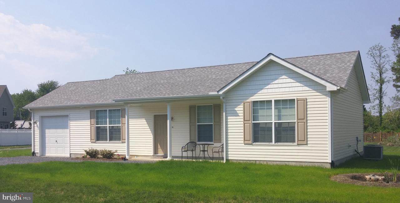 204 Briarwood Circle - Photo 1