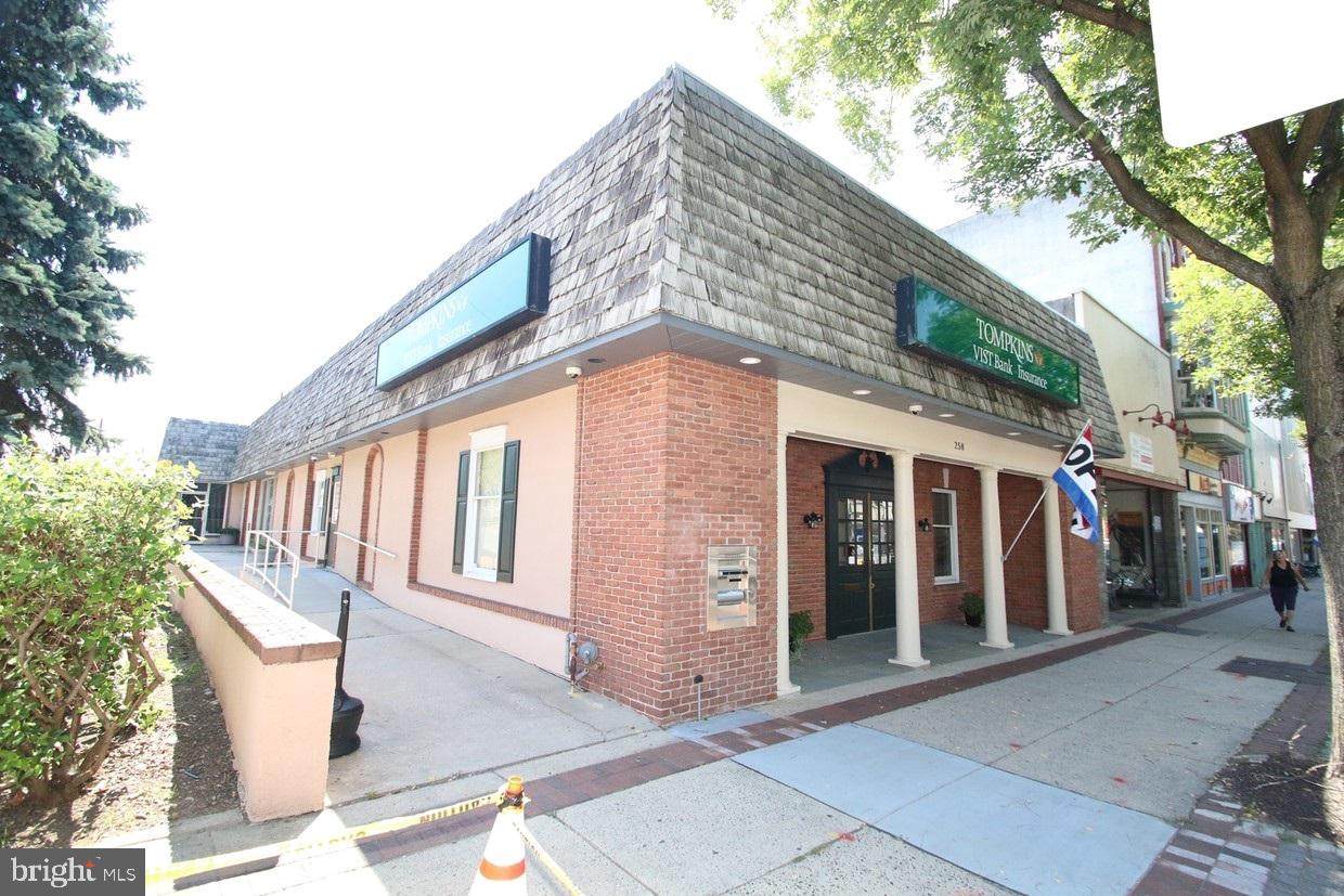 260 High Street - Photo 1