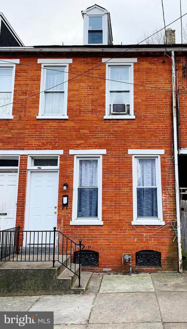 446 King Street - Photo 1