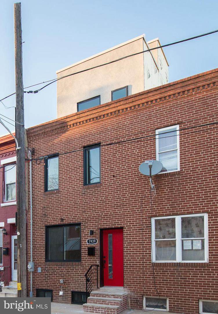 1939 Pierce Street - Photo 1