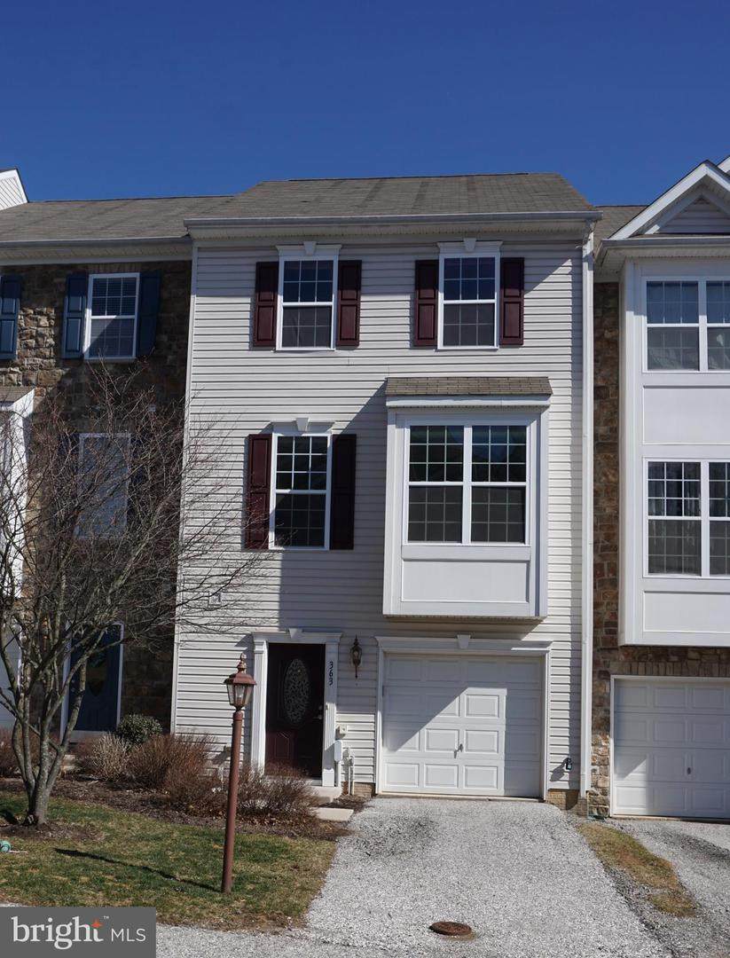 363 Clay Avenue - Photo 1
