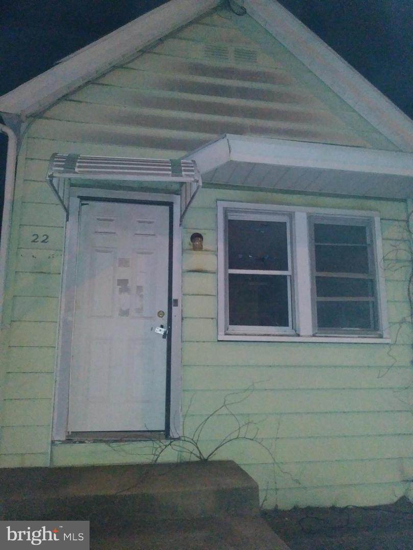 22 Pine Street - Photo 1