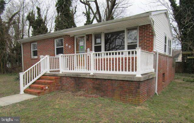 105 Lincoln Street - Photo 1