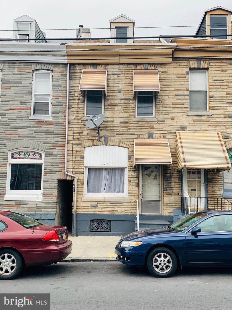 1041-A Chestnut Street - Photo 1