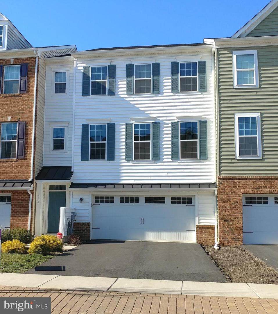 636 Rigel Way - Photo 1