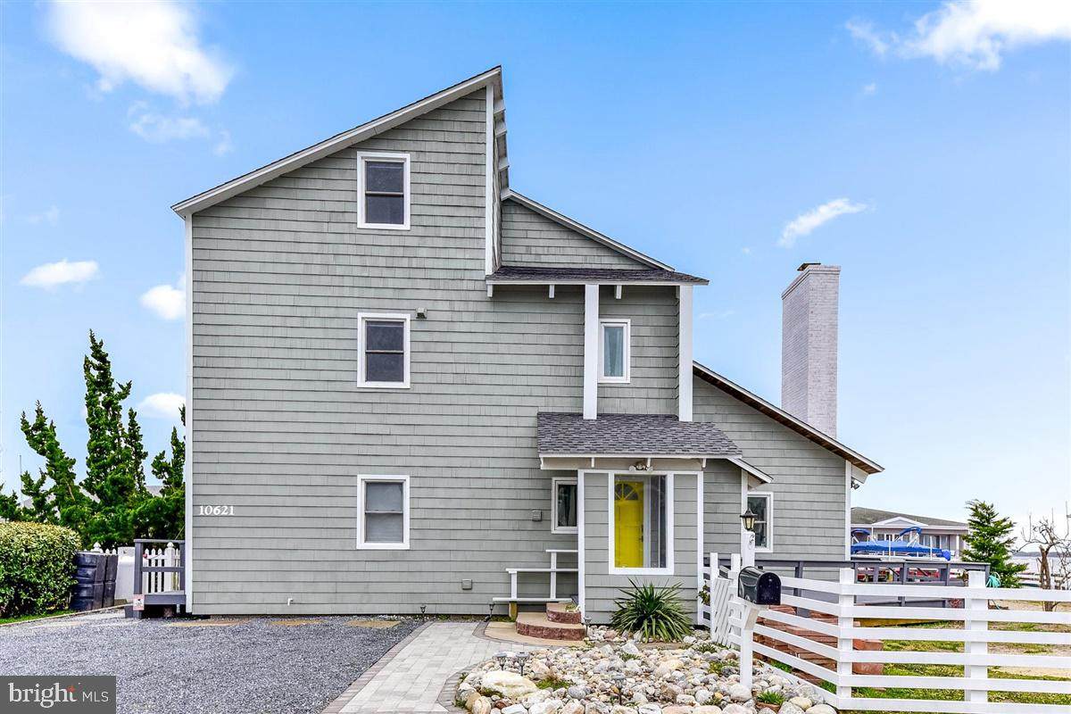 10621 Shifting Sands Drive - Photo 1