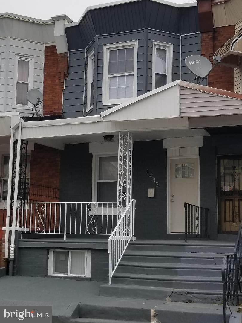 1443 Peach Street - Photo 1