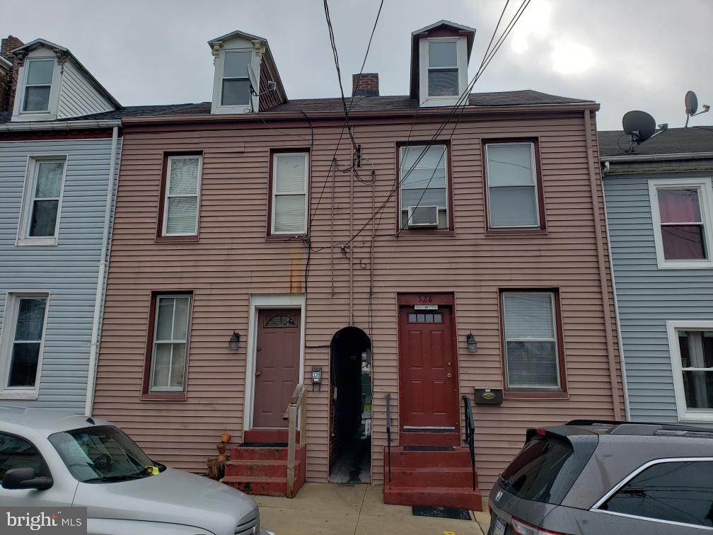 326 & 328 Perry Street - Photo 1