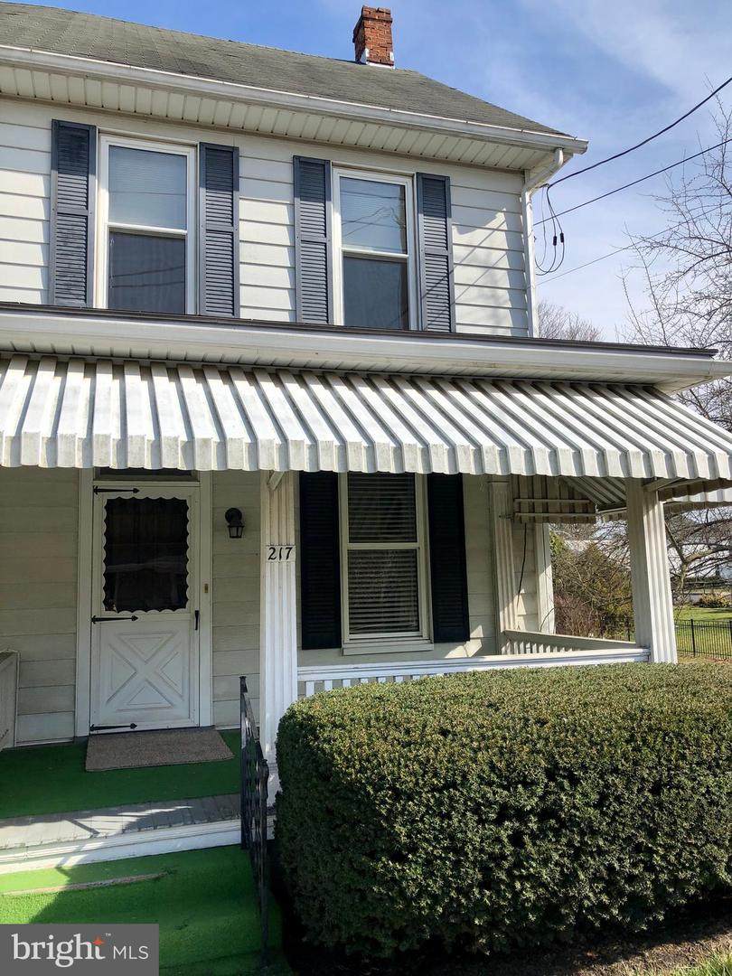 217 North Allison - Photo 1