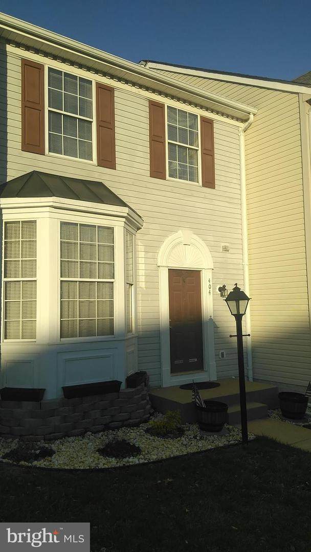 404 Pinnacle Drive - Photo 1