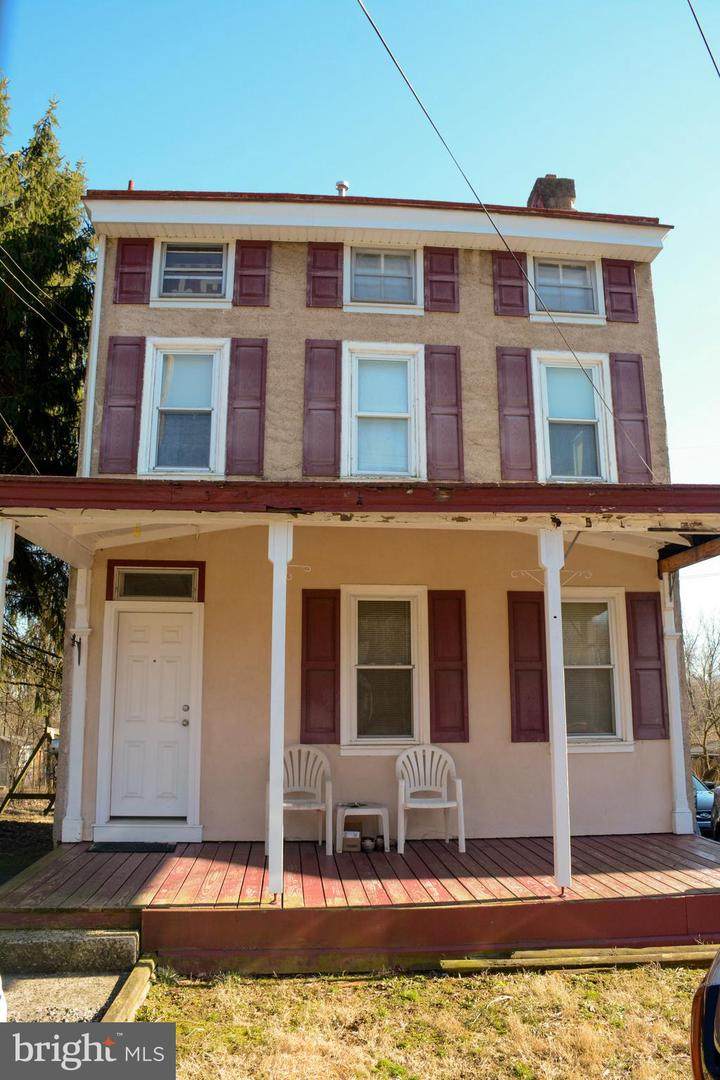 16 Mill Lane - Photo 1