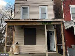 54 Kelsey Avenue - Photo 1