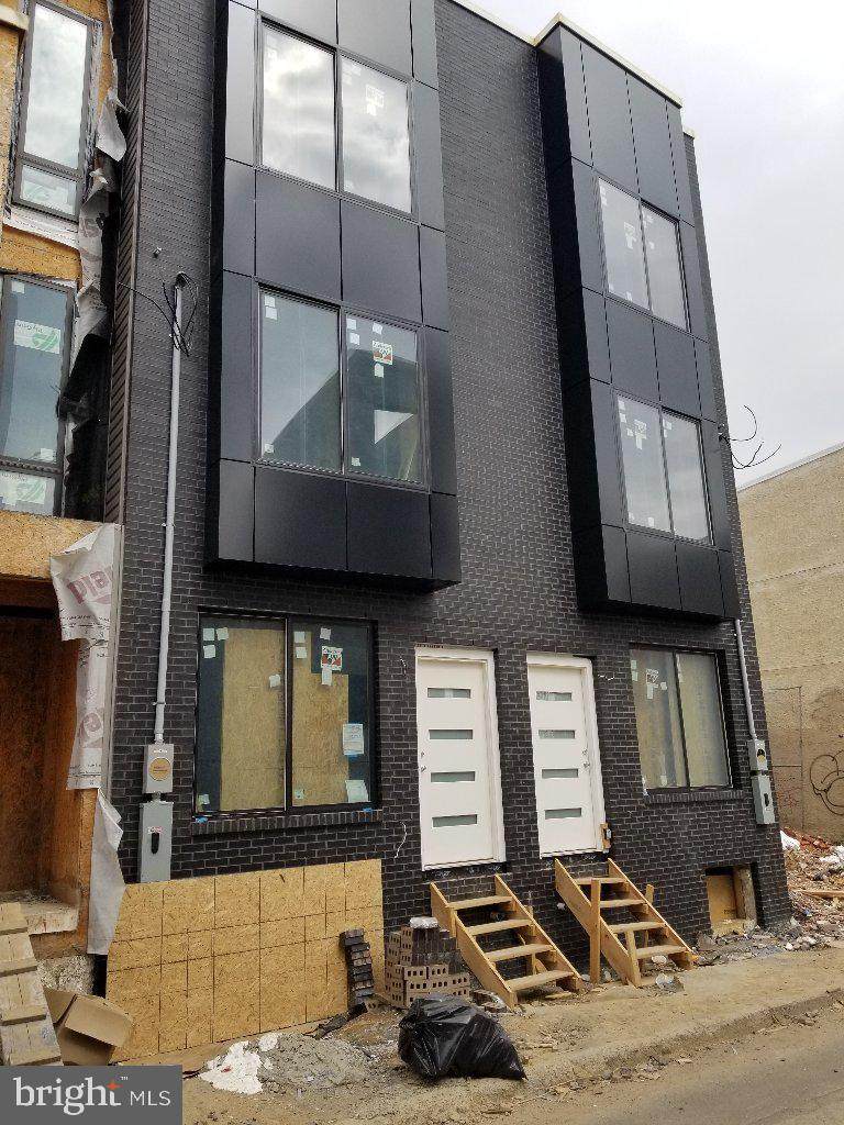 1717 Ingersoll Street - Photo 1