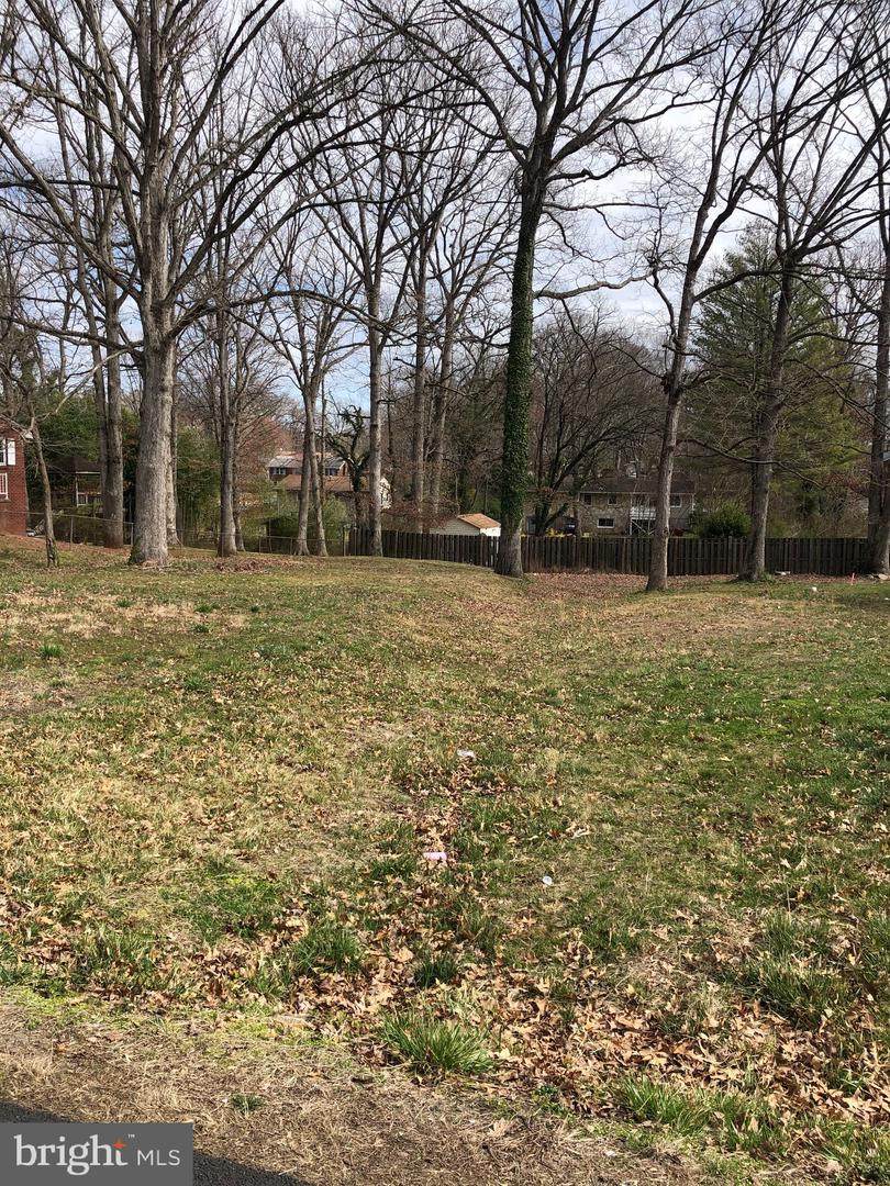 7825 Mclean Street - Photo 1