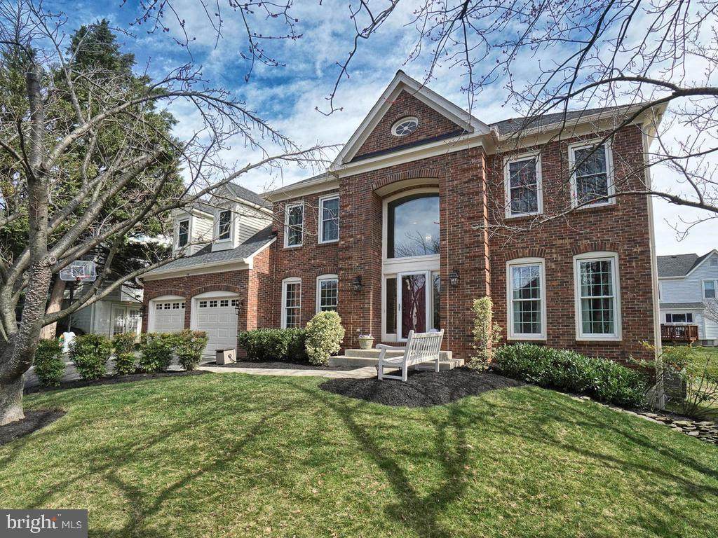 108 Argosy Drive - Photo 1