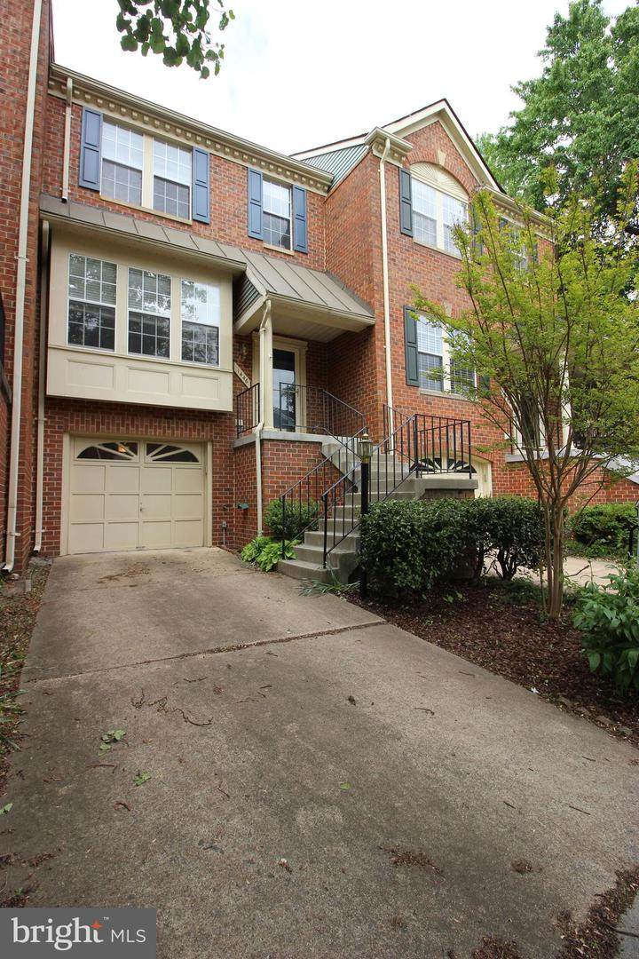 1446 Park Garden Lane - Photo 1