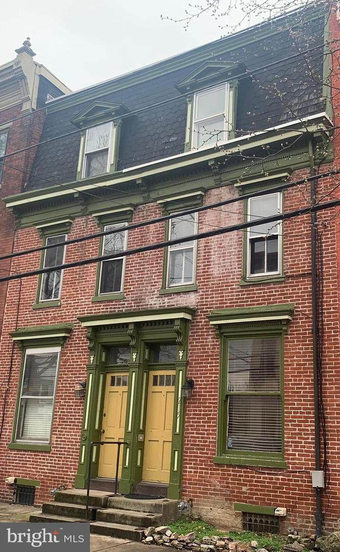 215 Briggs Street - Photo 1