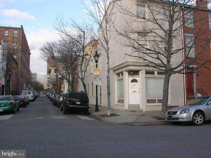 664 Portland Street - Photo 1