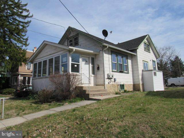 130 Elder Avenue - Photo 1