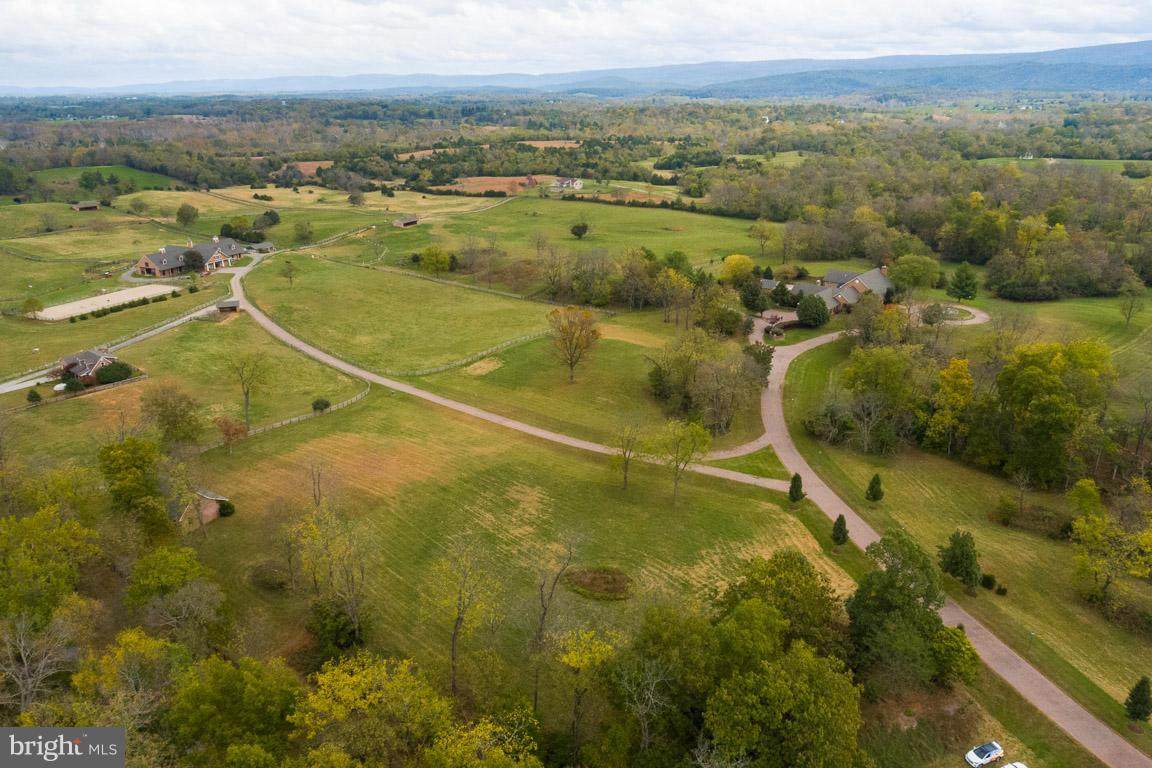 6586 John Mosby Highway - Photo 1