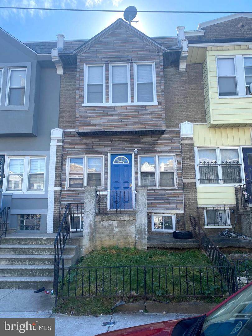 6022 Chester Avenue - Photo 1
