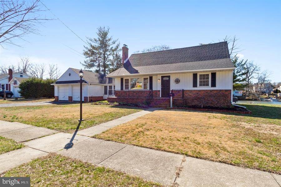 507 Lakeview Drive - Photo 1
