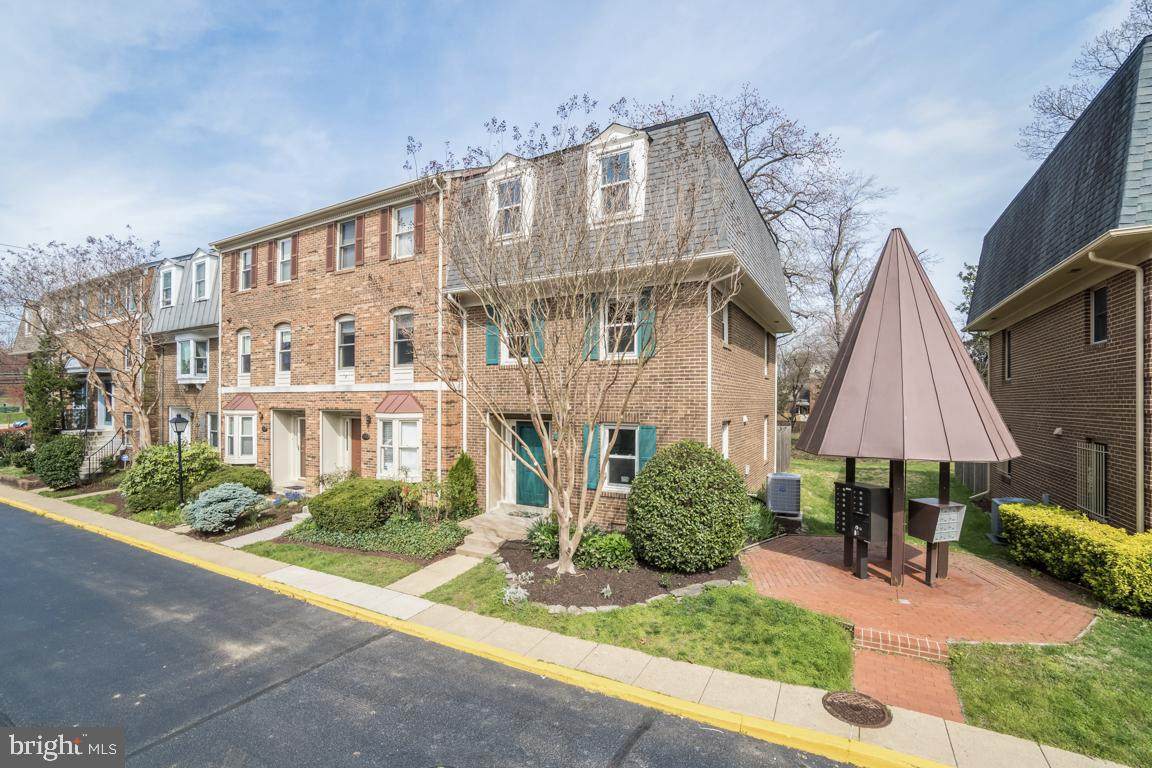 3322 2ND Street - Photo 1