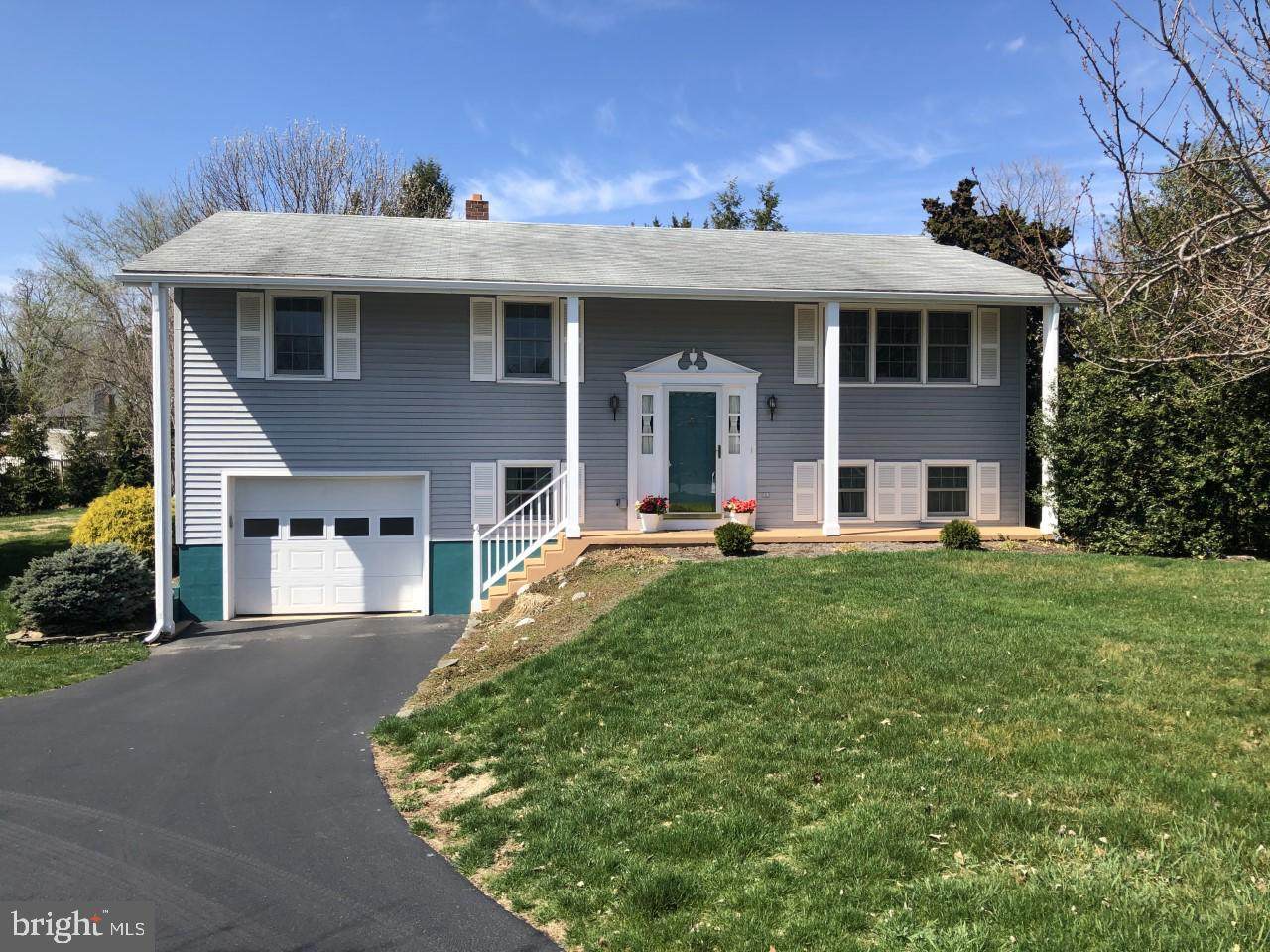 2402 Carllyn Drive - Photo 1