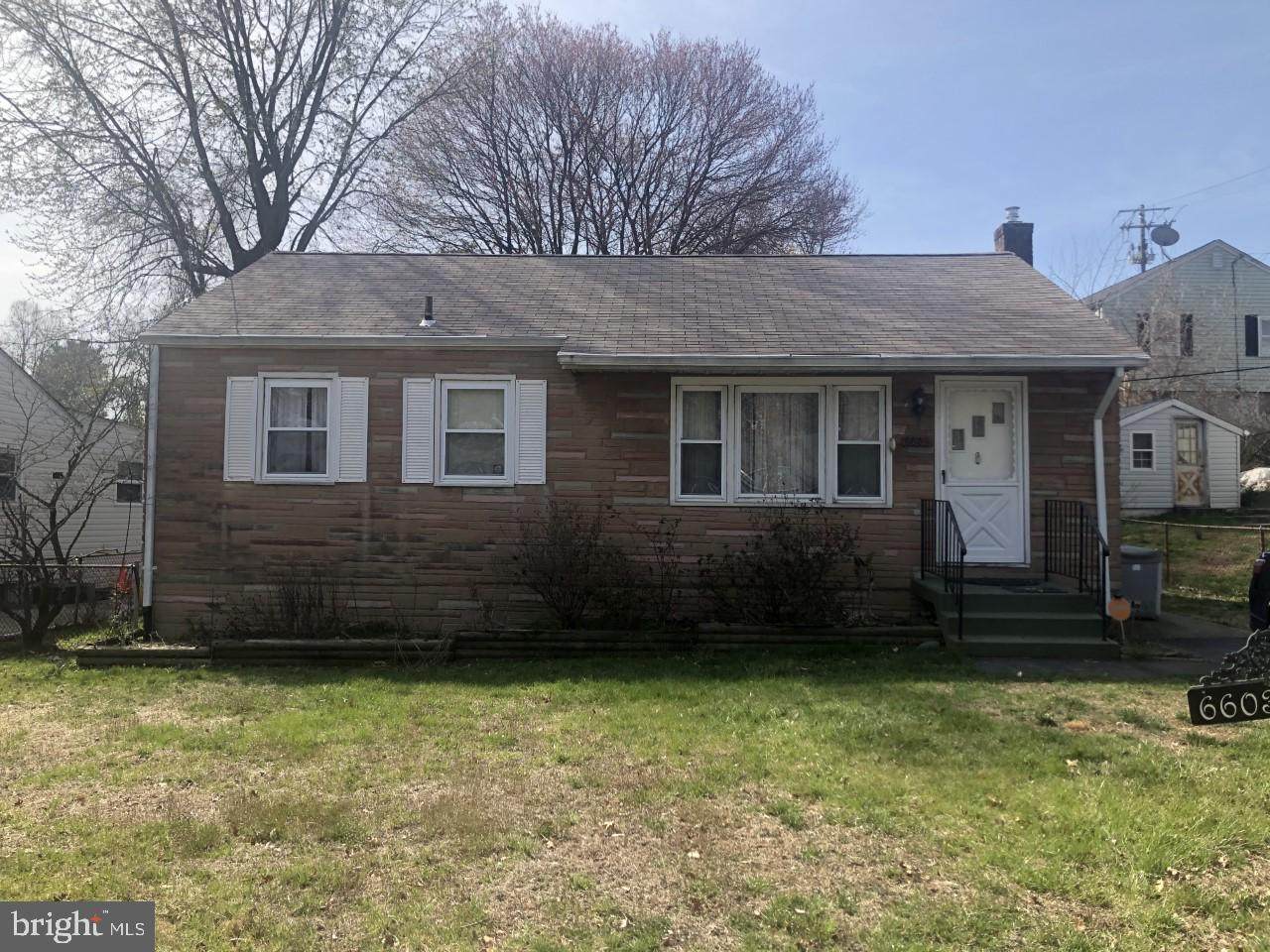 6603 Parkwood Street - Photo 1
