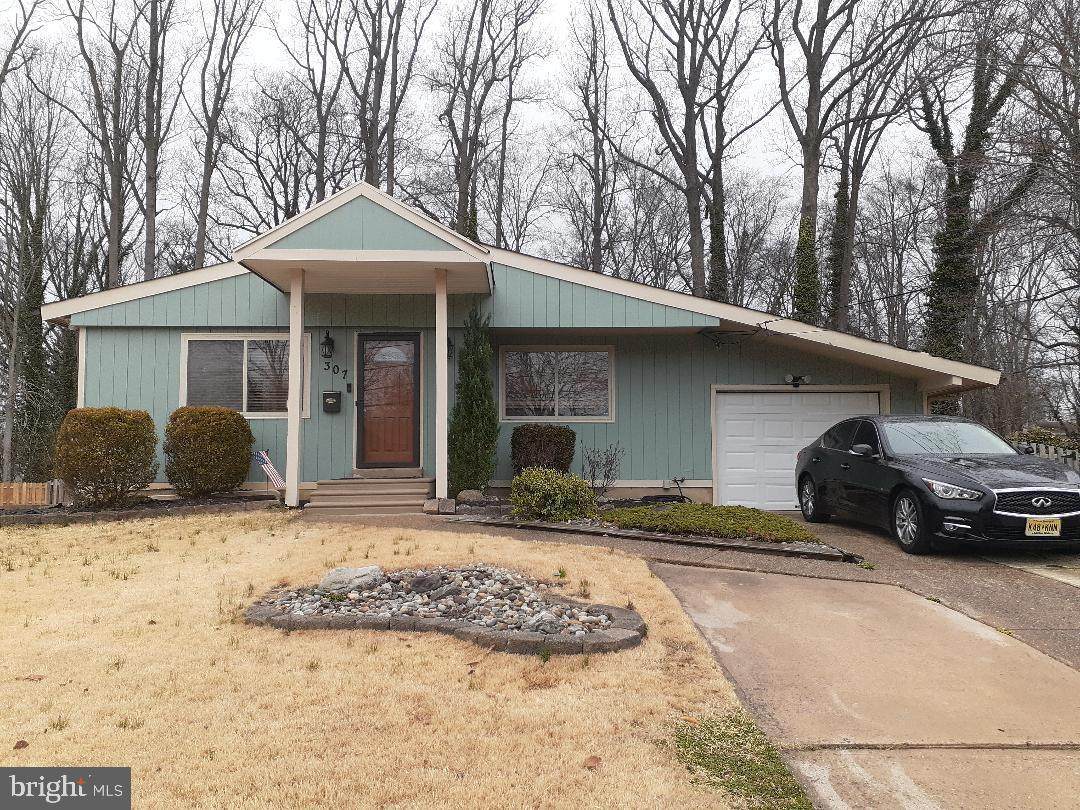 307 Morris Drive - Photo 1