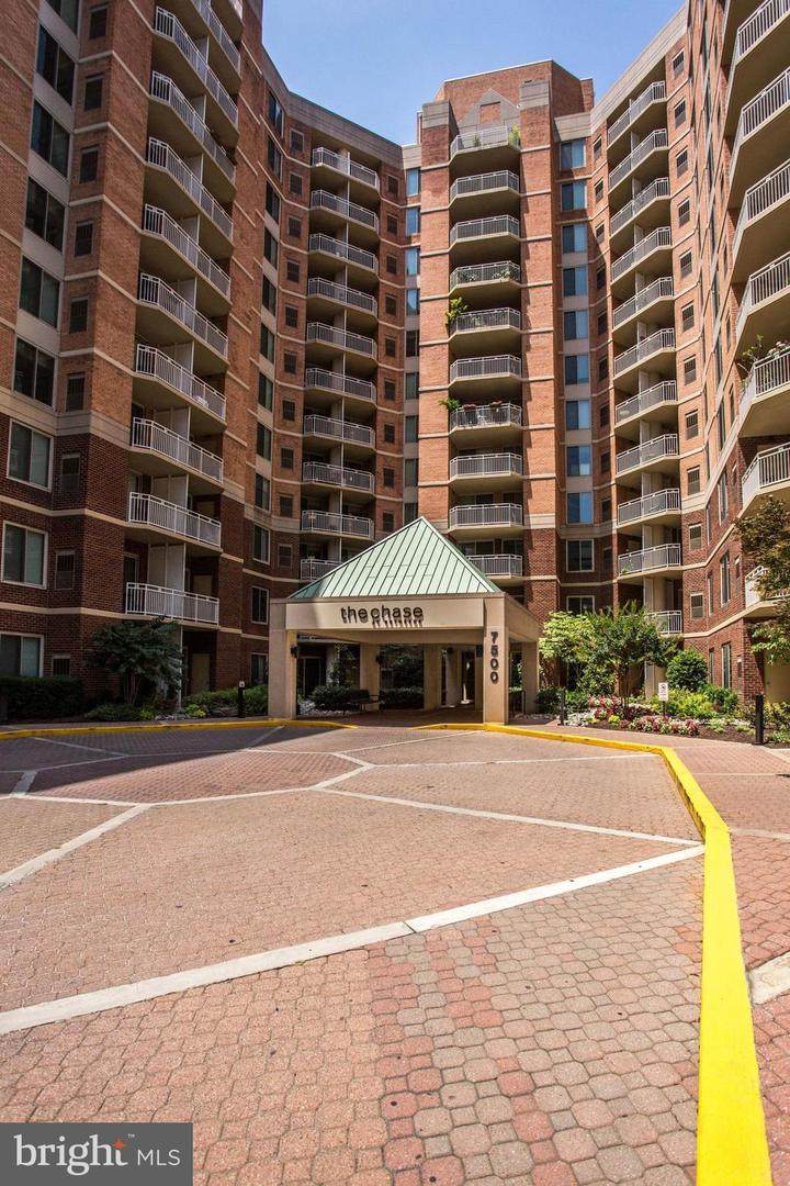 7500 Woodmont Avenue - Photo 1