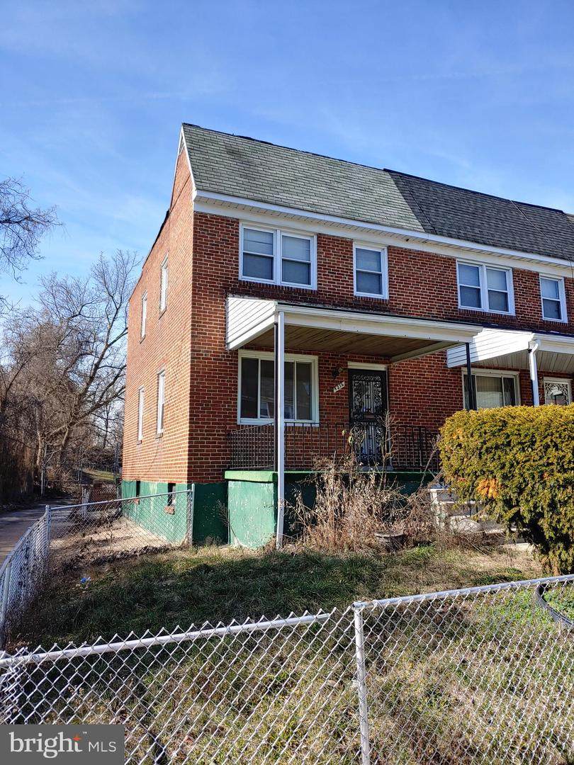 4216 Towanda Avenue - Photo 1