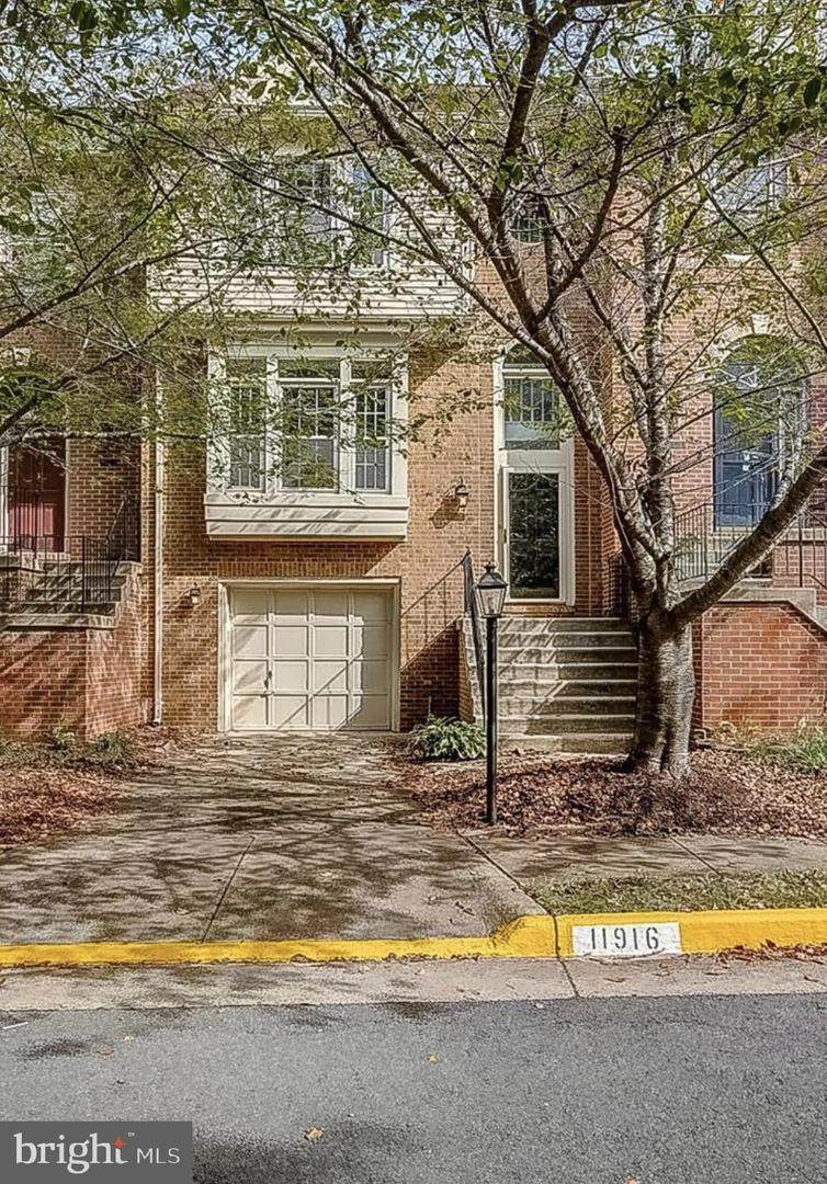 11916 Inverness Court - Photo 1