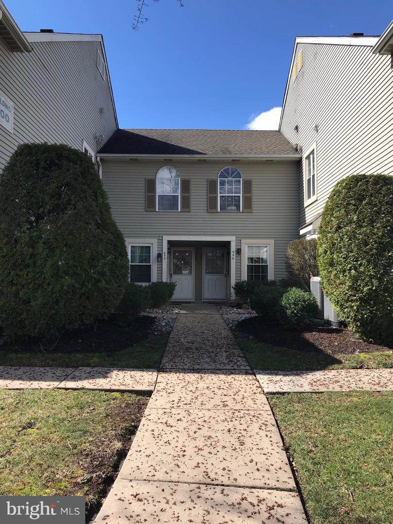 557-B Thornwood Drive - Photo 1