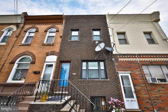 1217 Porter Street - Photo 1