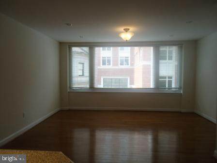 133 18TH Street - Photo 1