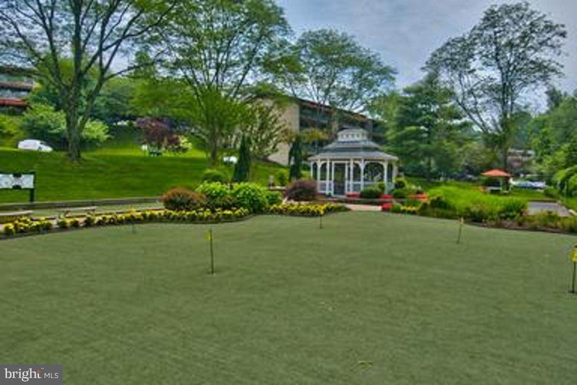 6006 Hunt Ridge Road - Photo 1