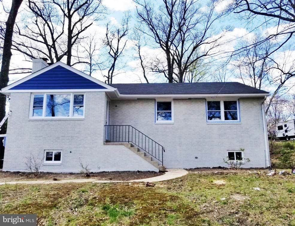 5117 Ludlow Drive - Photo 1