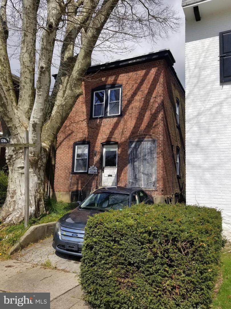128 Keswick Avenue - Photo 1
