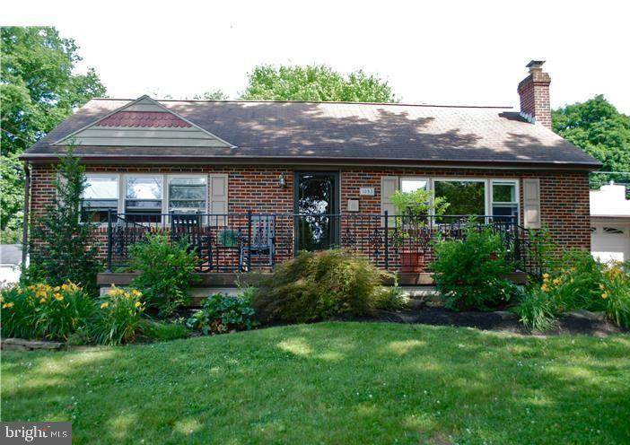 1093 Lincoln Avenue - Photo 1 1093 Lincoln Avenue - Photo 1