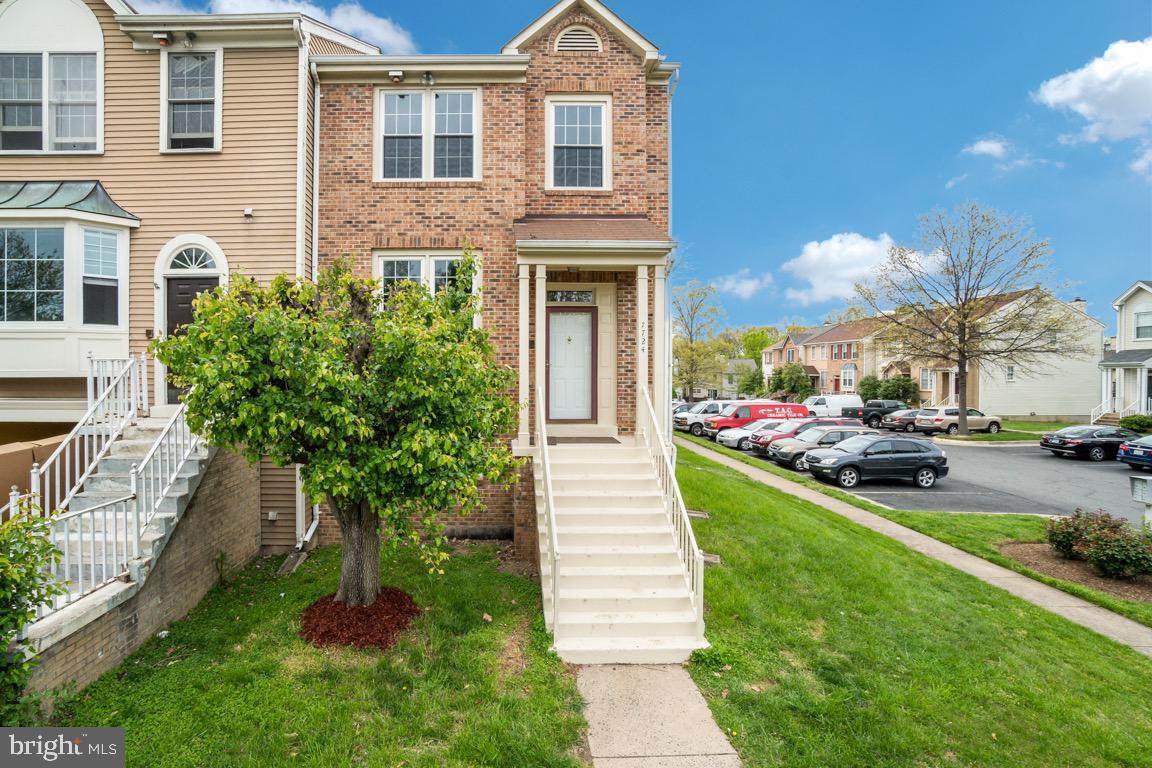 7724 Black Horse Court - Photo 1 7724 Black Horse Court - Photo 1