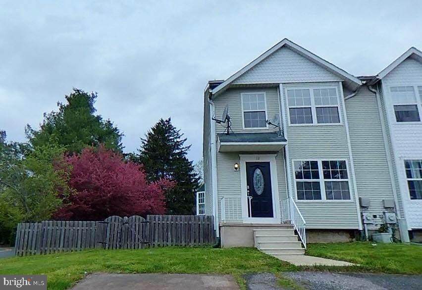 12 Victoria Boulevard - Photo 1 12 Victoria Boulevard - Photo 1