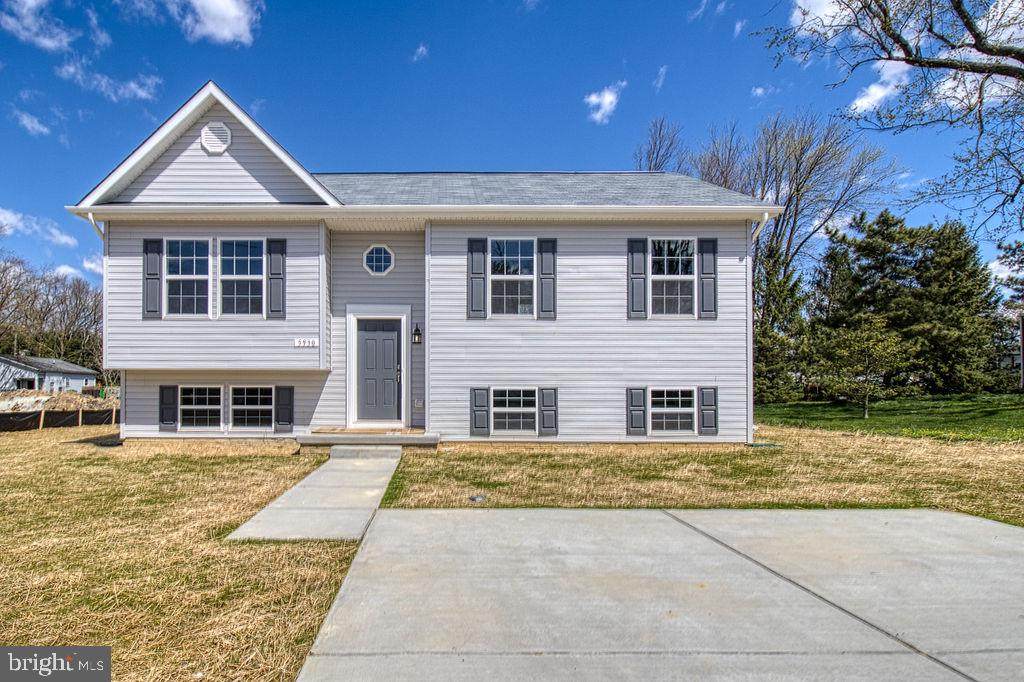 5932 Queen Anne Street - Photo 1